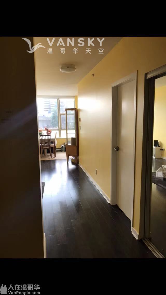 250223211538_living lobby.jpg